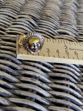 Vintage Gold Tone Native American Adjustable Gumball Machine Novelty Ring